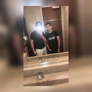 Meet your Posher, Ronny